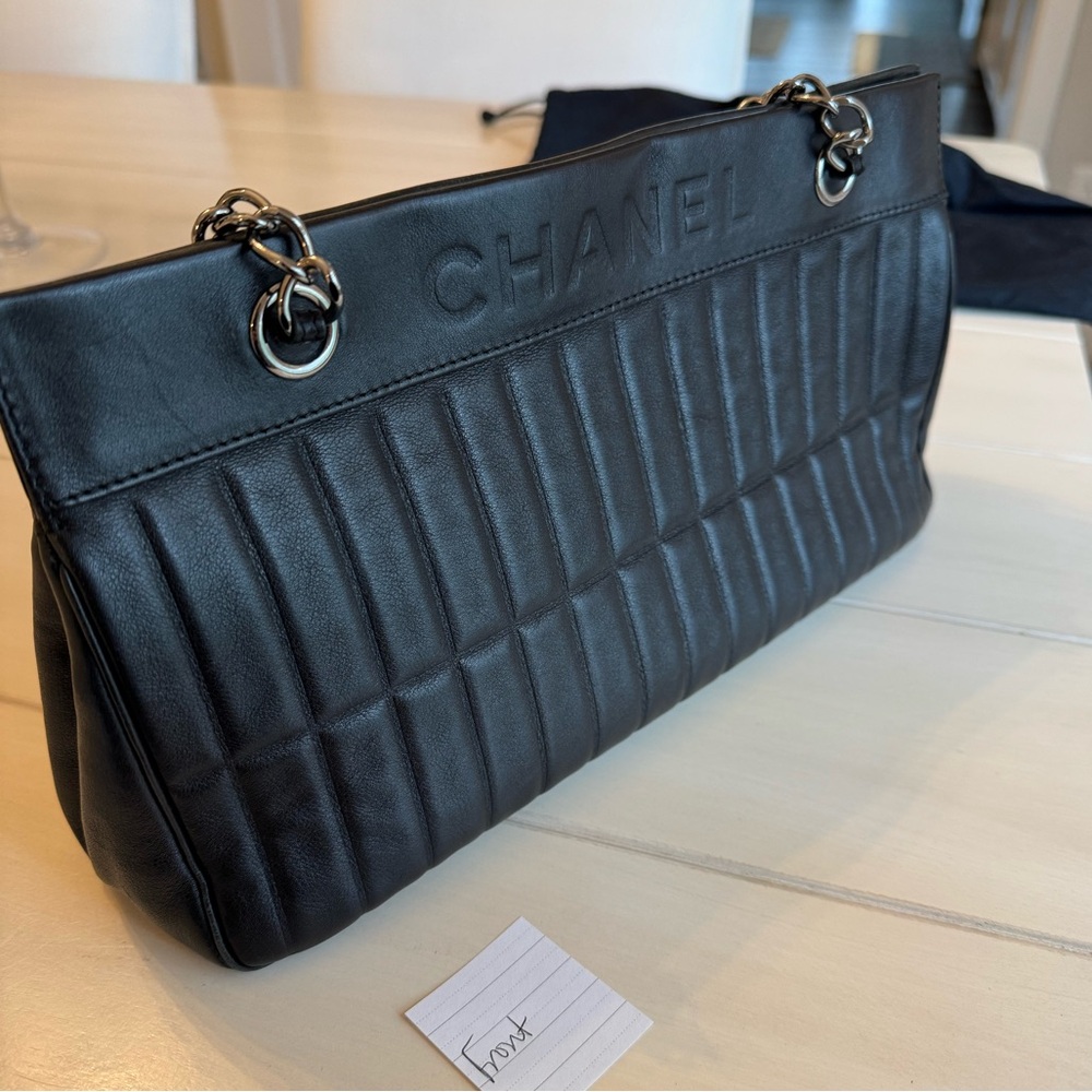 Chanel Vertical Quilted LAX Shoulder Bag - Picture 9 of 14